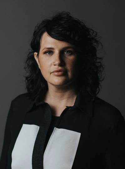 Amanda Lindsey Cook